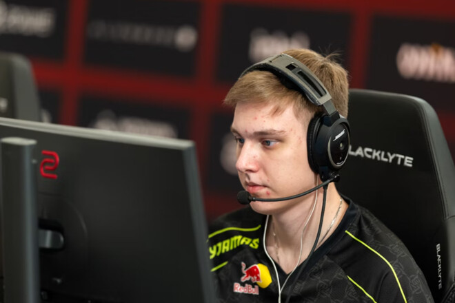 NAVI – NiP. B8 – Passion UA. StraLadder SS. Плей-оф. Дивитись онлайн. LIVE