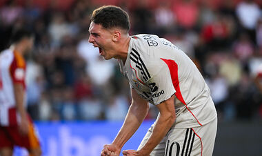 ФОТО. Лицо и эмоции Судакова после первого гола в футболке Бенфики