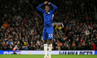 ВИДЕО. Как Чалоба на 80-й отыграл один гол для Челси в матче с Ман Юнайтед