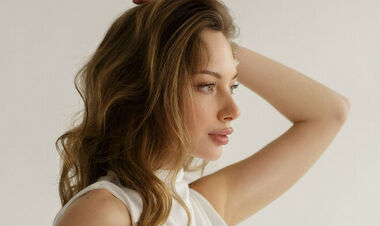 ФОТО. Дружина воротаря збірної України вразила своєю красою