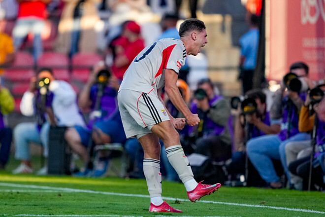 AVS – Бенфіка – 0:3. Як Судаков на очах у Моуріньо забив. Відео голів