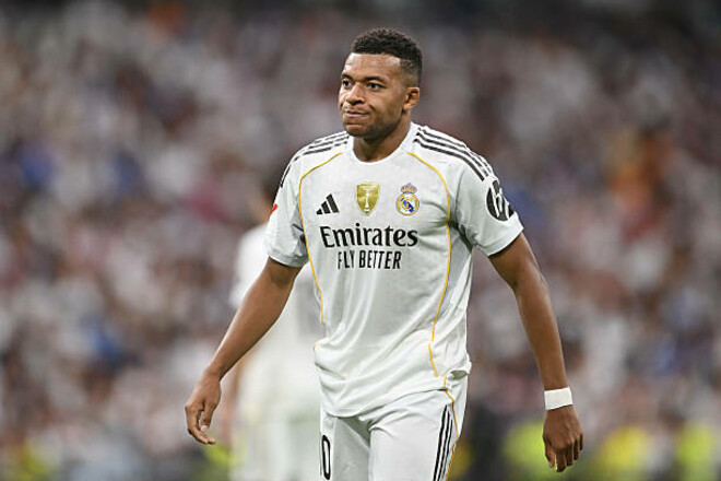 Мбаппе отказался играть со звездным футболистом Реала