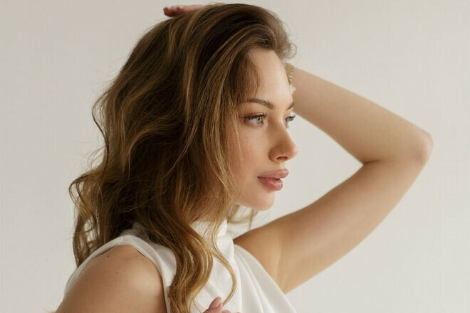 ФОТО. Дружина воротаря збірної України вразила своєю красою