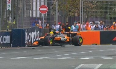 ВИДЕО. Битва за титул обостряется. Лидер Ф1 попал в аварию на старте