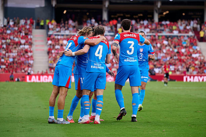 Чергова втрата очок. Атлетіко вдесятьох зіграв внічию з Мальoркoю