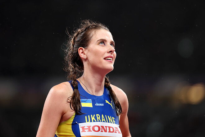 Дождевая медаль Магучих и падение 42-летнего рекорда. Как прошел 9 день ЧМ