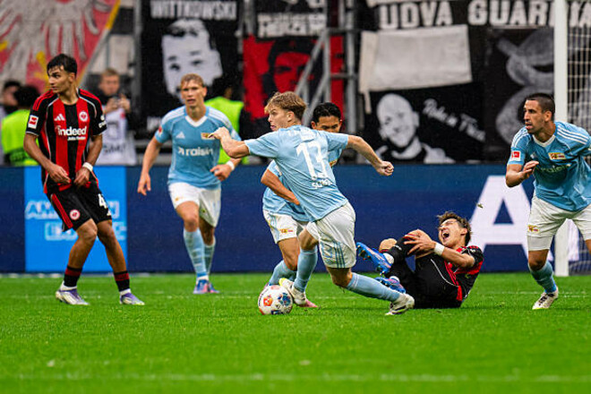 Хет-трик, удаление и 7 голов. Айнтрахт и Унион Берлин сыграли суперматч