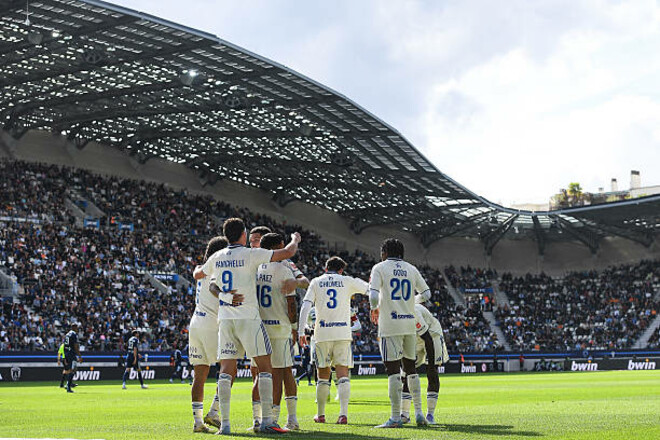 Соболь на поле не вышел. Страсбург одолел Париж