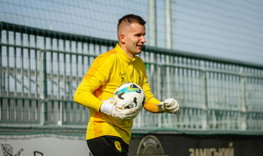 ОФИЦИАЛЬНО. Оболонь бесплатно подписала голкипера