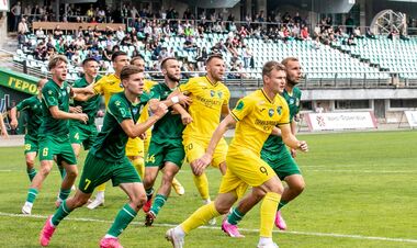 Первая лига. Прикарпатье сыграло вничью с тернопольской Нивой