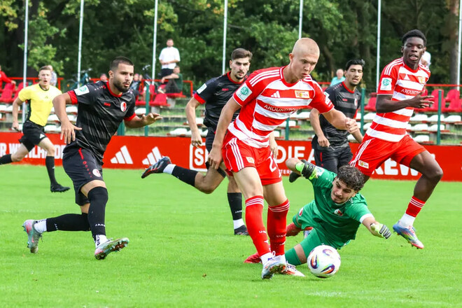 Неугомонный. Украинский форвард после дубля оформил хет-трик в Германии