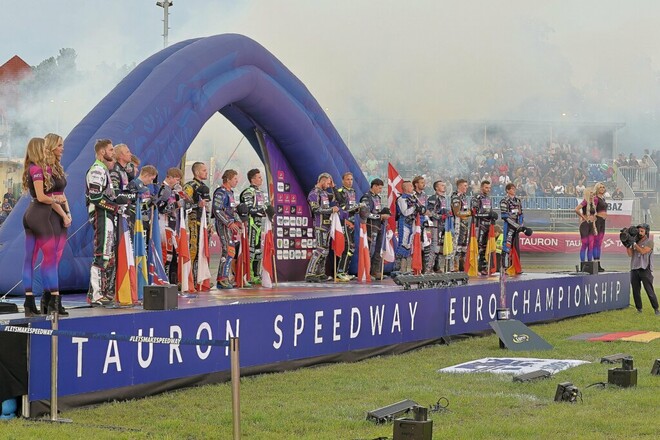 Парницкий вошел в топ-5, Дудек vs. Лебедевс. Как прошел спидвейный ЧЕ-2025