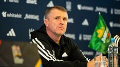 Ребров покинет Украину и посмотрит матч клуба, который он может возглавить
