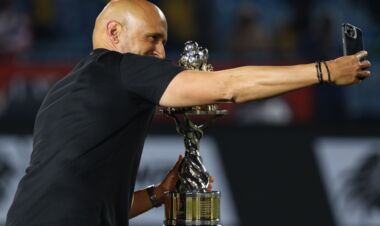 Екс-тренер Шахтаря привів свою нинішню команду до чемпіонства у ПАР