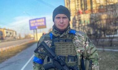 Схилимо голови. Створив зал у закинутій хаті, поліг за Україну на Запоріжжі