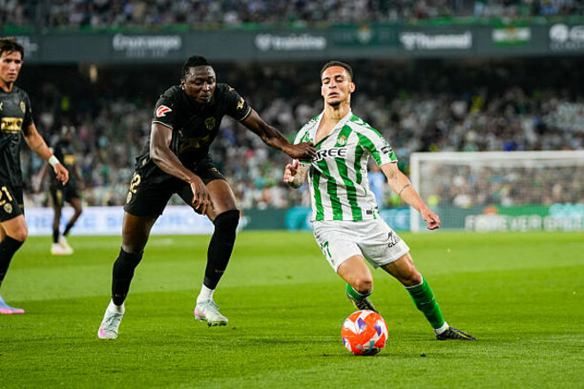 Бетис и Валенсия завершили сезон миром. Лига Европы ждет зелено-белых