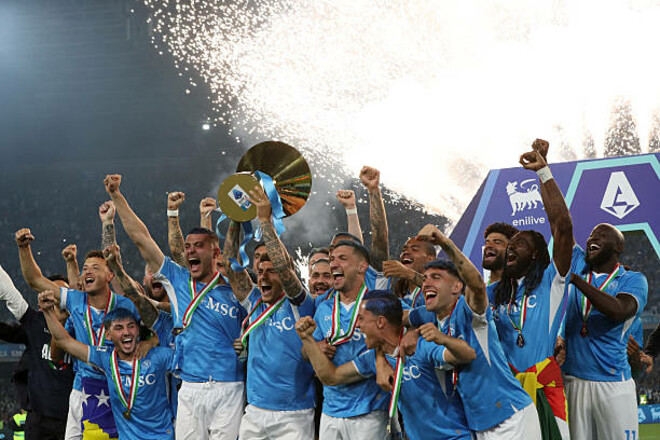 Наполи отметился двумя интересными достижениями в Серии А