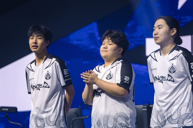 Стали известны полуфинальные пары на IEM Dallas по CS2