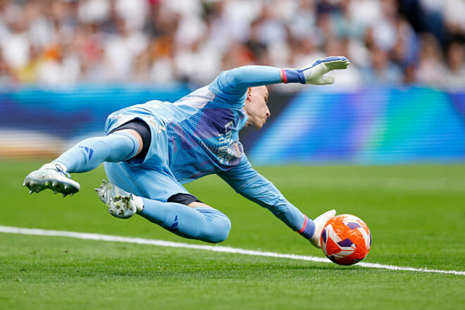 Реал принял предложение по трансферу Лунина. Куда его продадут?