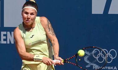Олейникова завоевала третий трофей в 2025 году, выиграв 16-й матч за месяц