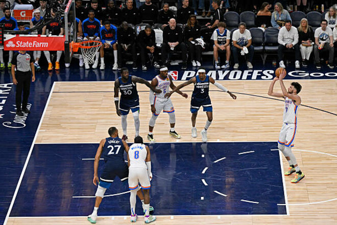 Міннесота знищила Оклахому і повертається у боротьбу за чемпіонство