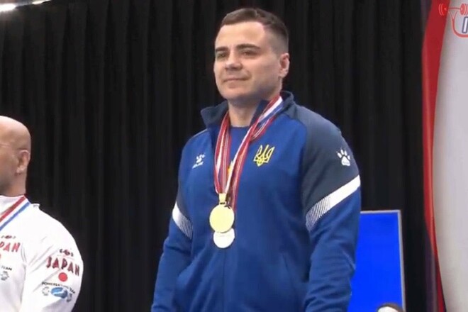 Украинец с мировым рекордом в 13-й раз стал чемпионом мира