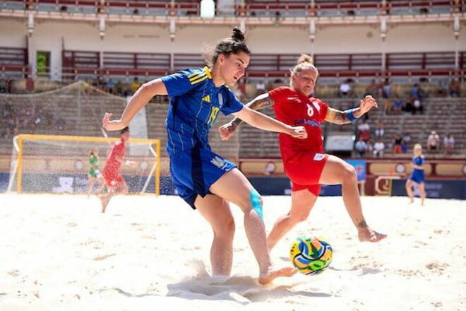 Пляжный футбол. Женская сборная Украины сыграет за бронзу Евролиги