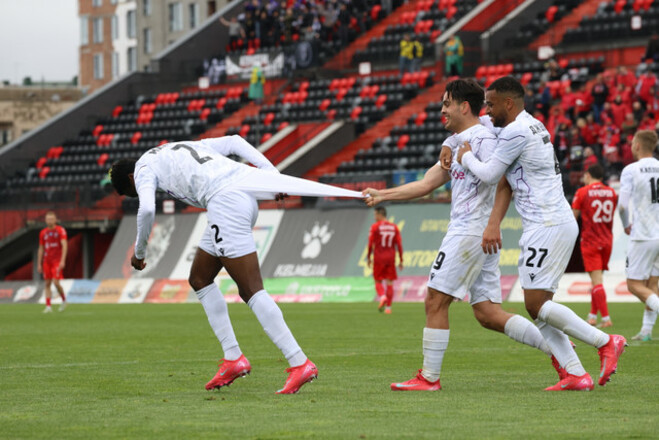 Верес – ЛНЗ – 1:1. Як забив Макуана? Безумство на 90+4. Відео голів, огляд