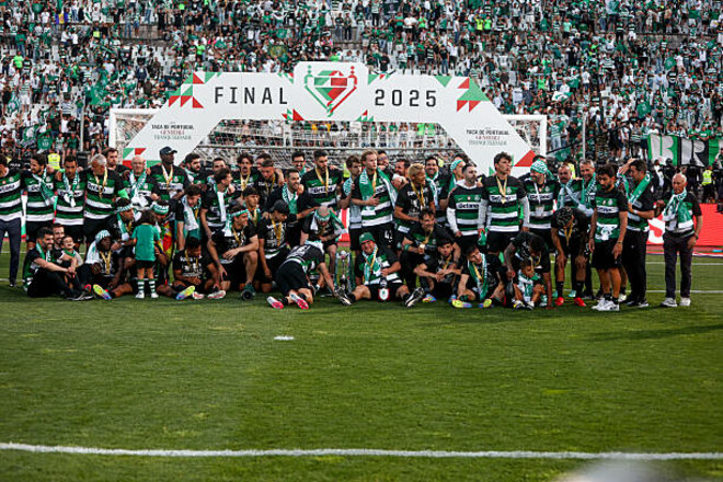 Залишили Бенфіку без трофеїв. Спортінг всьоме виграв золотий дубль 