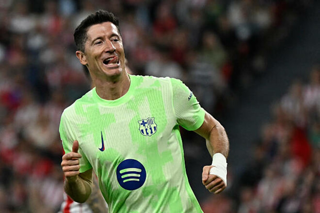 Сотня от Левандовски. За сколько матчей он забил столько?