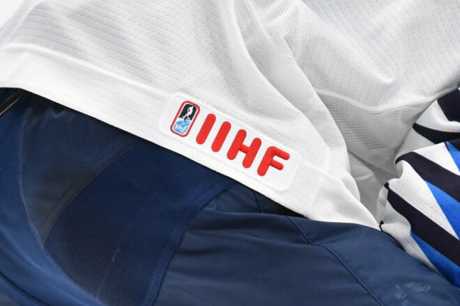 Маячня рейтингу IIHF. Збірна росії не грає три роки, але стане першою