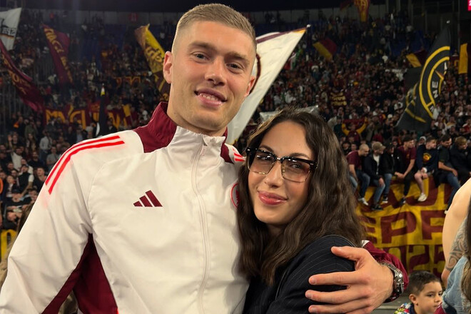 ФОТО. Жена Довбика в Instagram намекнула на возможный переезд