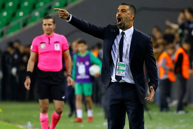 В Шахтере намного больше. СМИ раскрыли зарплату Арды Турана в Эюпспоре