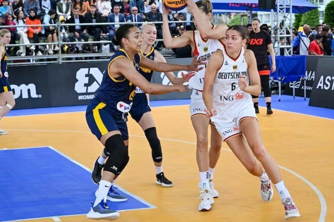 Стало відомо, з ким жіноча збірна України з баскетболу 3х3 зіграє на ЧС