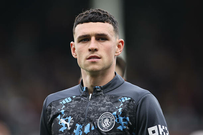 ФОТО. Зірка Ман Сіті роздратував сусідів. Уся справа — в одній причині