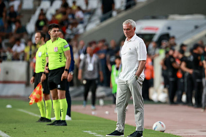 ВИДЕО. Неудача для Моуриньо. Фенербахче проиграл аутсайдеру в Турции