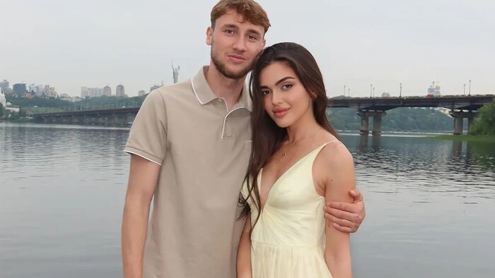 ФОТО. Зірка Динамо показав нову кохану на весіллі одноклубника