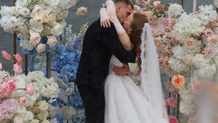 VIDEO. The gorgeous wedding of Dynamo football player on the Dnieper. Beauty