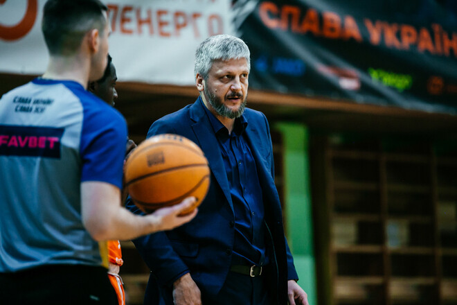 Один із клубів Суперліги залишився без головного тренера