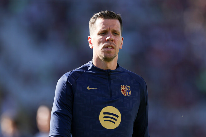 Oh, so restored his career. The Polish goalkeeper of Barcelona will continue the contract