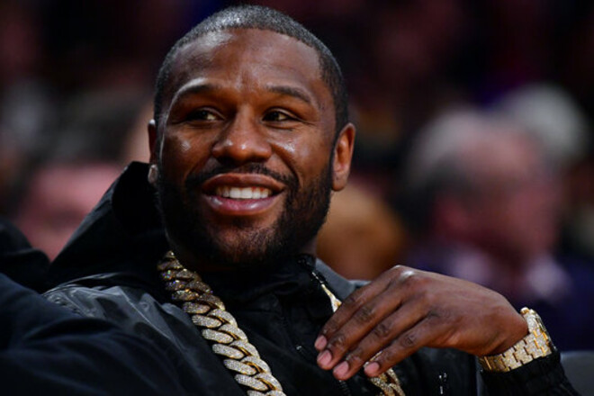 Флойд МЕЙВЕЗЕР: «Он вырубит его холодным, ледяным нокаутом»