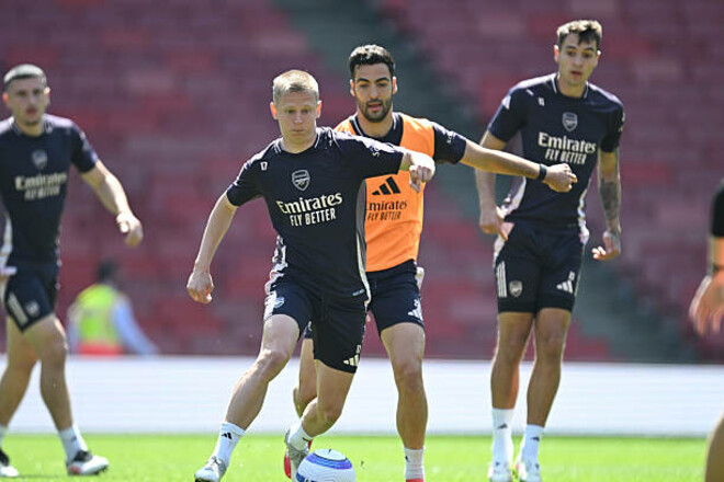 Источник: Арсенал может продать Зинченко в ближайшие дни