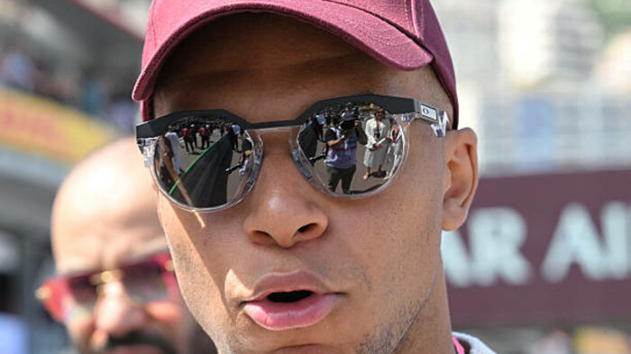 ФОТО. Мбаппе інтригує в Instagram. Загадковий пост, який усі обговорюють