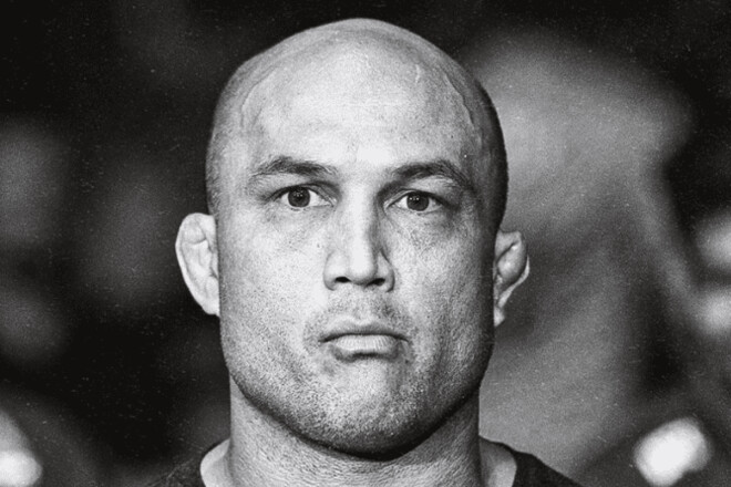 Арестован легендарный экс-чемпион, который страдает от ужасного синдрома