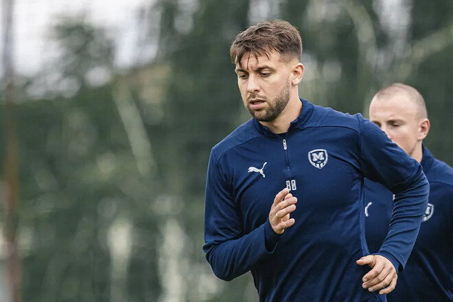 Последний шанс. Полузащитник Металлиста 1925 в ожидании переходных матчей