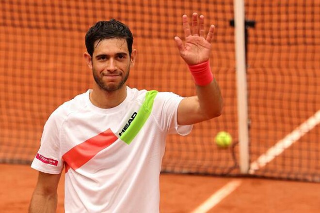 8-ма ракетка світу зазнав розгромної поразки і завершив виступ на РГ