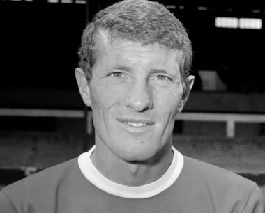 Неудачно эмигрировал в Австралию и стал звездой Ливерпуля. Умер Стивенсон