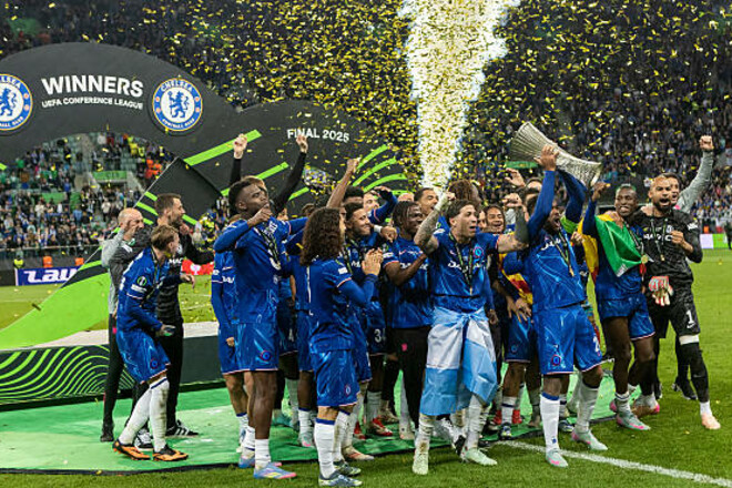 ФОТО. Первый трофей Челси с 2022. Церемония награждения после финала ЛК