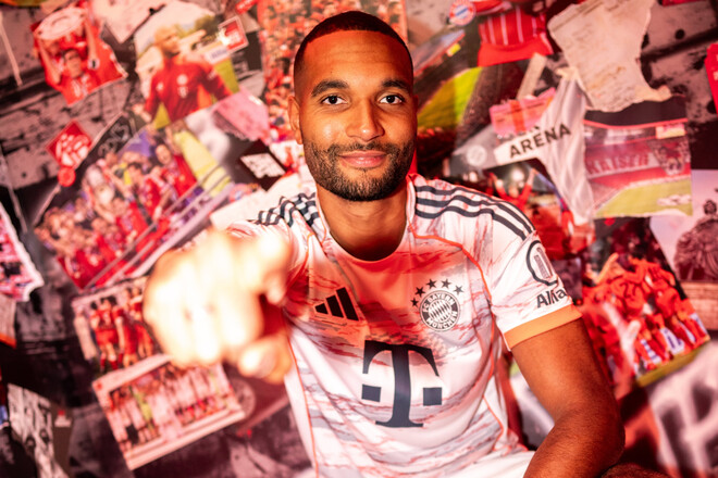 ОФІЦІЙНО. Слідом за Алонсо. Капітан Баєра змінив клуб у Бундеслізі