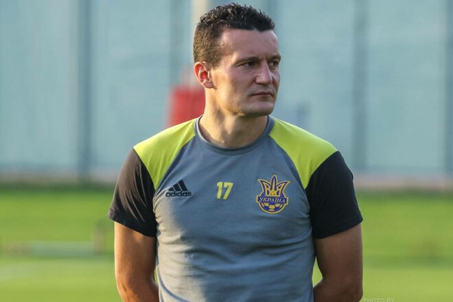 Артем ФЕДЕЦЬКИЙ: «Тобі до Холанда ще треба з’їсти 30 метрів оселедця»